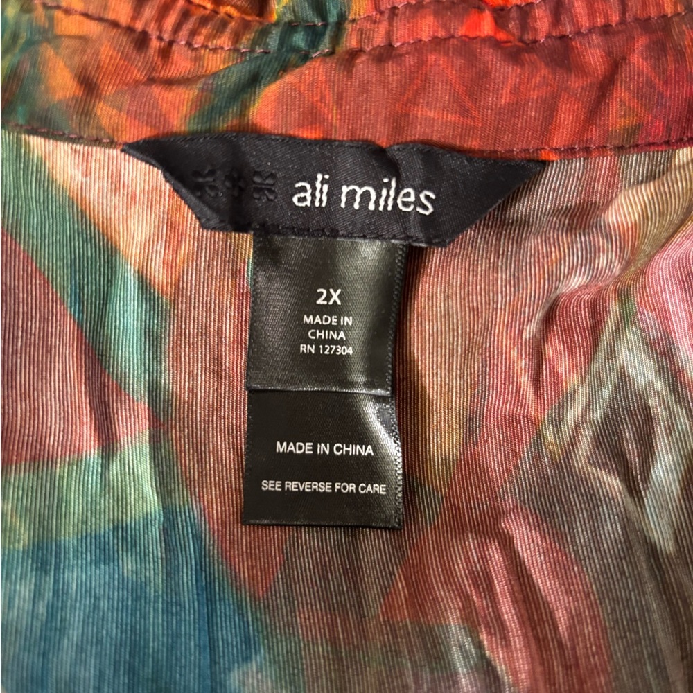 Ali Miles Multicolor Abstract Top - Picture 3 of 8